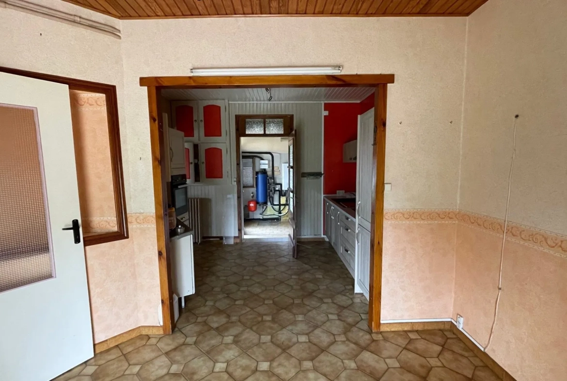 Maison à vendre à Hombleux avec jardin, garage et 2 chambres 