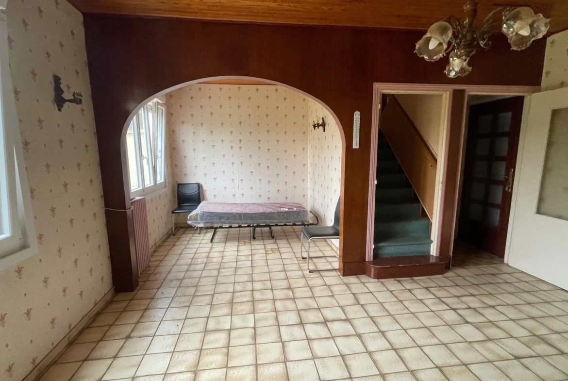 Maison à vendre à Hombleux avec jardin, garage et 2 chambres 