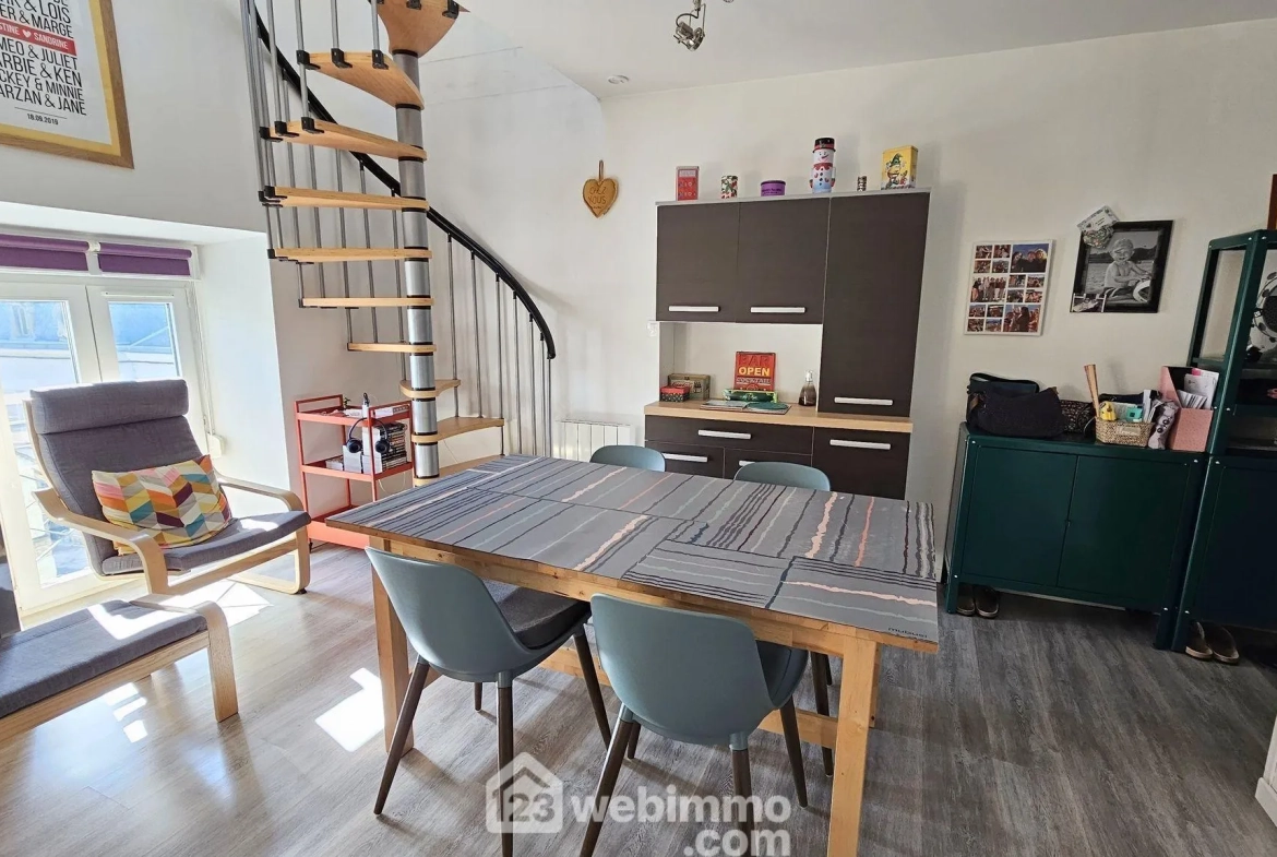 appartement lumineux de 70m² à vendre à puiseaux - centre-ville 