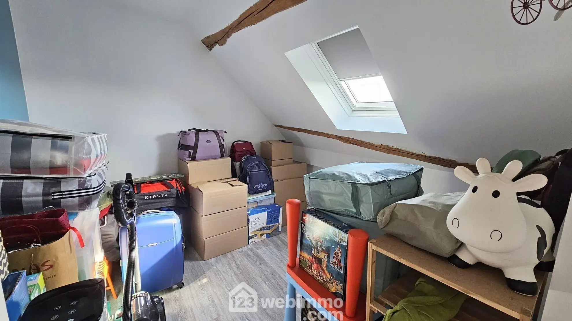 appartement lumineux de 70m² à vendre à puiseaux - centre-ville 