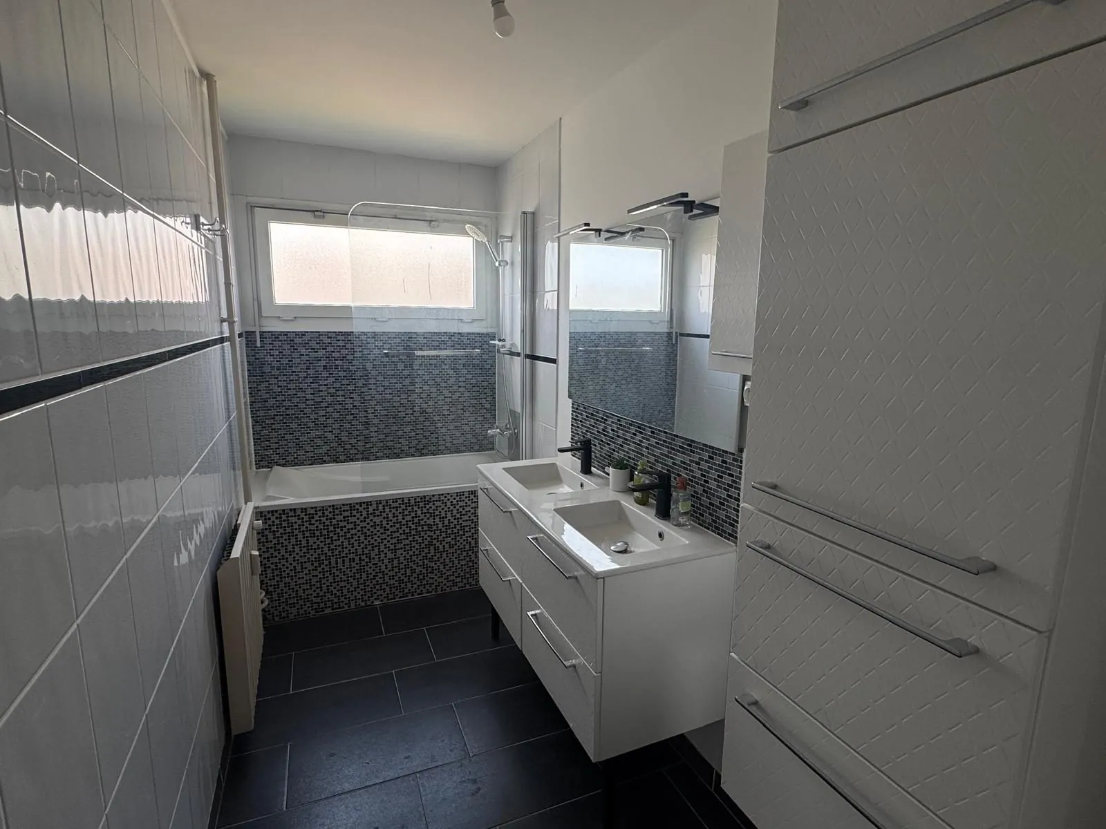 Appartement T5 de 96 m² à Vandoeuvre-lès-Nancy avec balcon et parking 