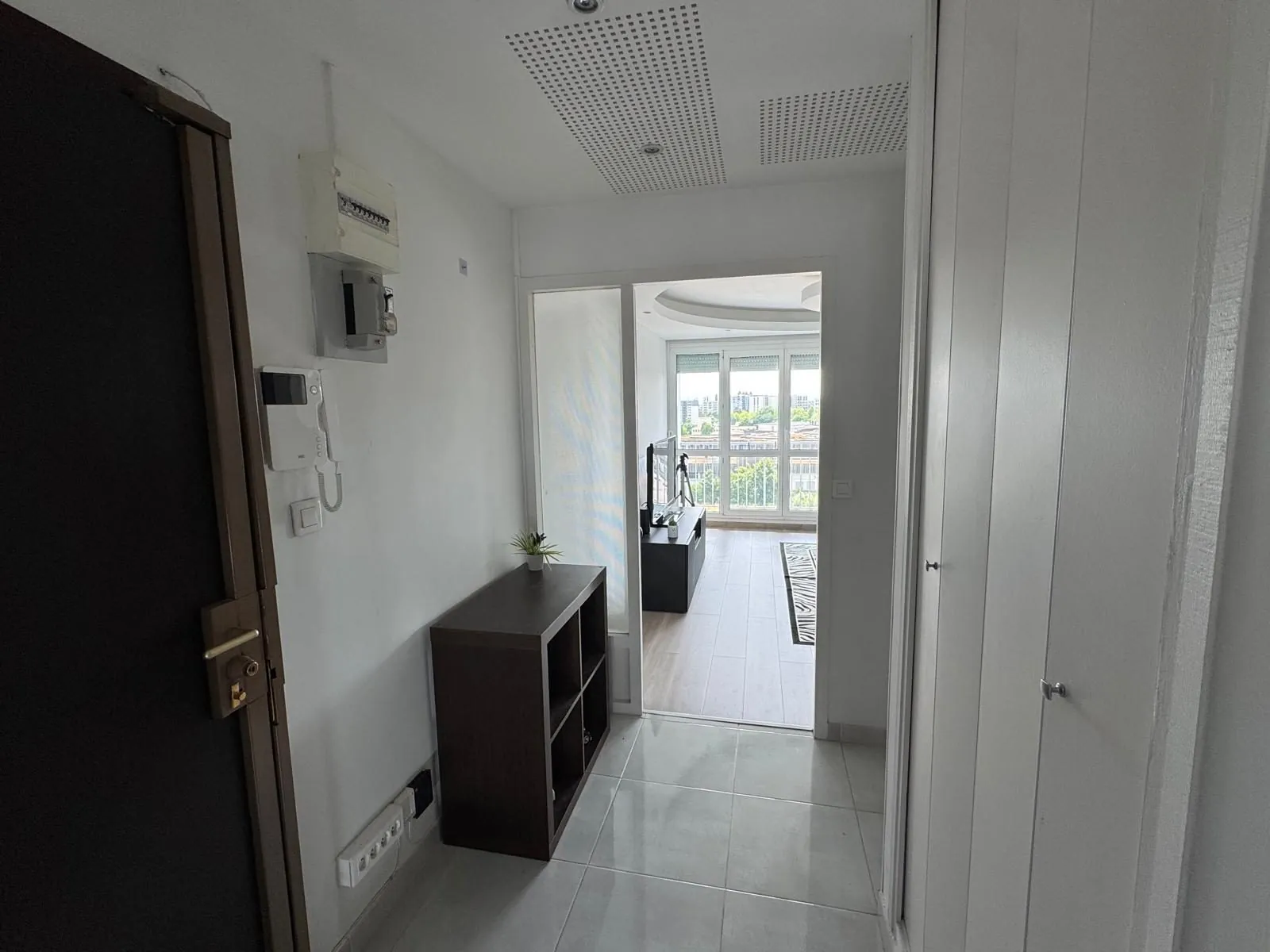 Appartement T5 de 96 m² à Vandoeuvre-lès-Nancy avec balcon et parking 