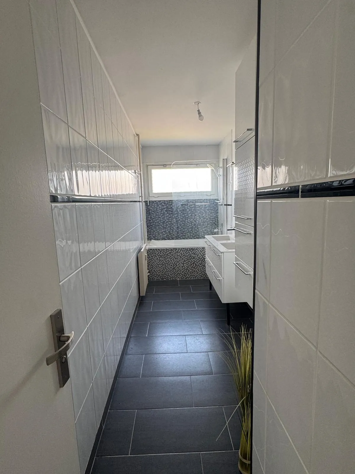 Appartement T5 de 96 m² à Vandoeuvre-lès-Nancy avec balcon et parking 