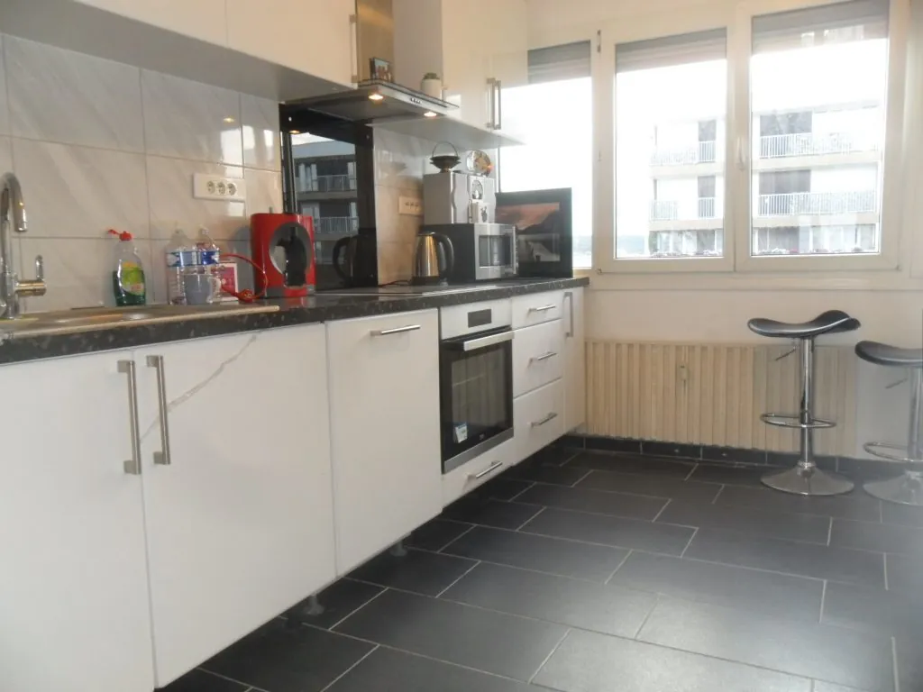 Appartement T5 de 96 m² à Vandoeuvre-lès-Nancy avec balcon et parking 