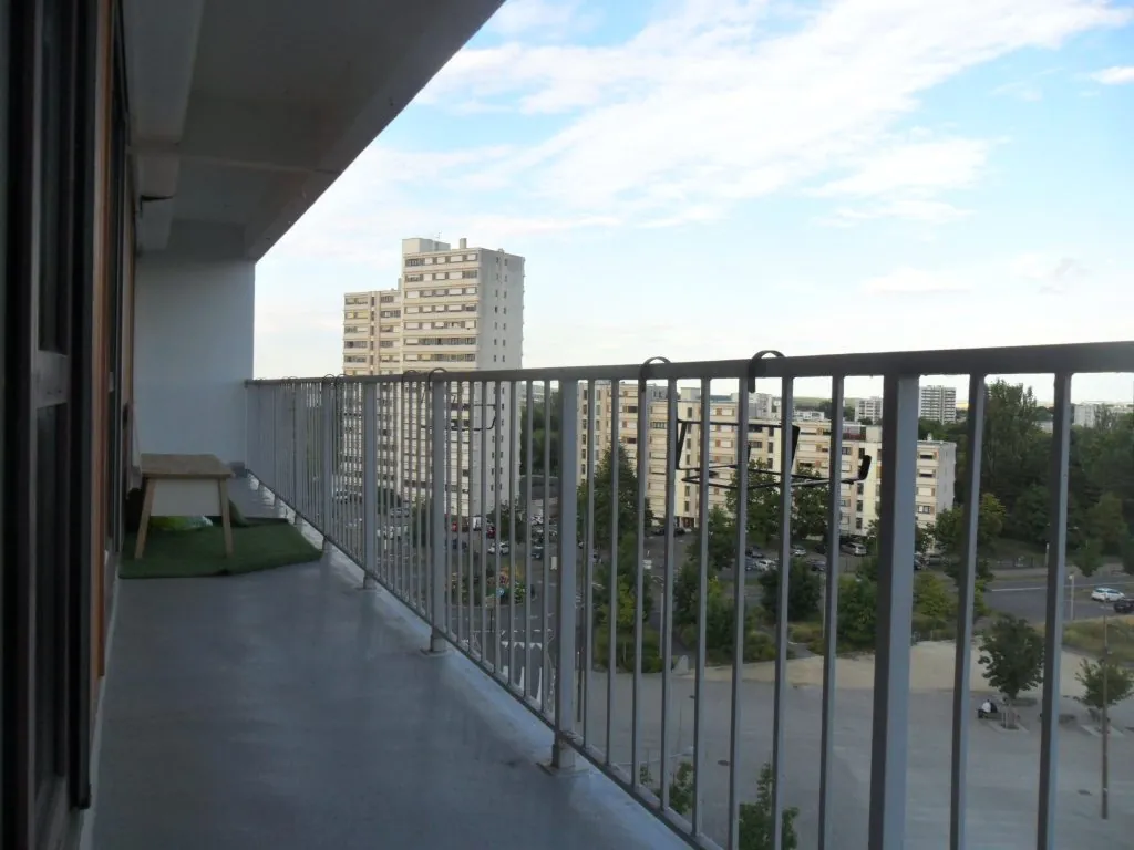 Appartement T5 de 96 m² à Vandoeuvre-lès-Nancy avec balcon et parking 