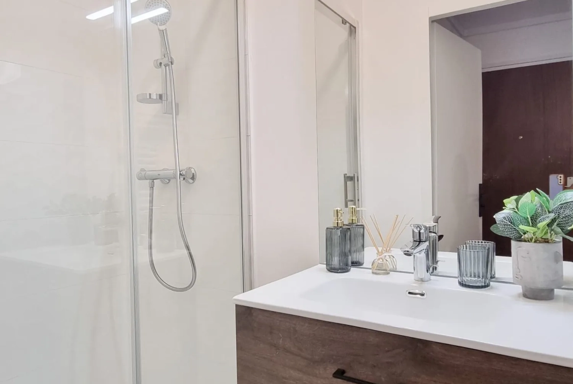 Bel appartement T3 rénové à Dijon Montchapet avec balcon et cave 