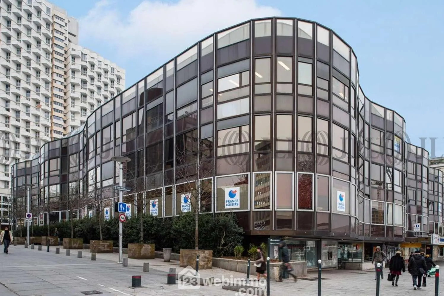 À vendre : Épicerie de 120 m² au cœur de Rennes, excellent potentiel commercial 