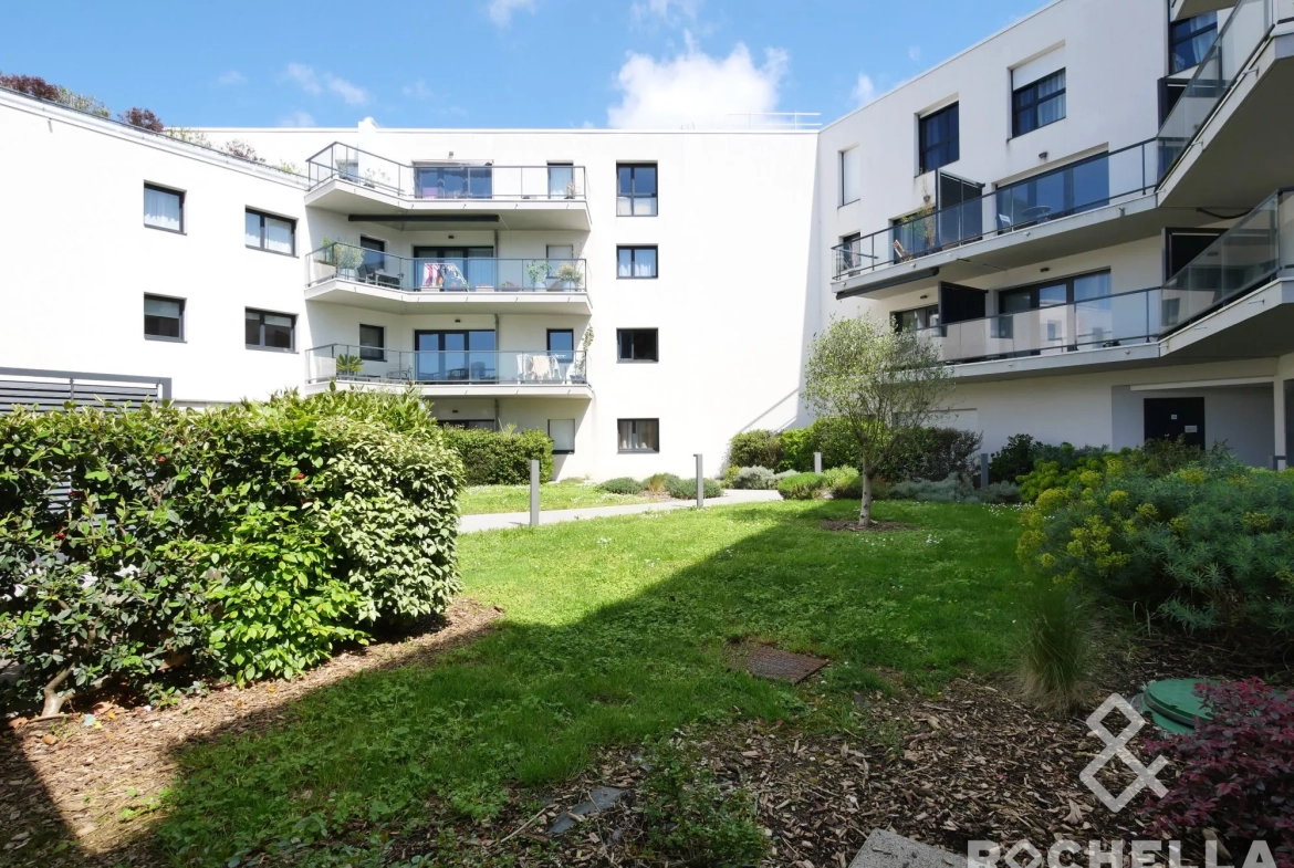 Appartement T2 avec terrasse à La Rochelle, résidence récente et sécurisée 