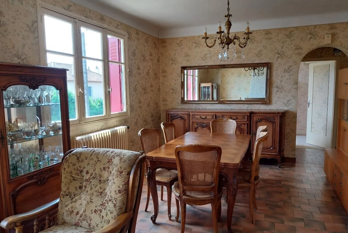 Belle maison familiale à Aureilhan avec 6 chambres et jardin arboré 