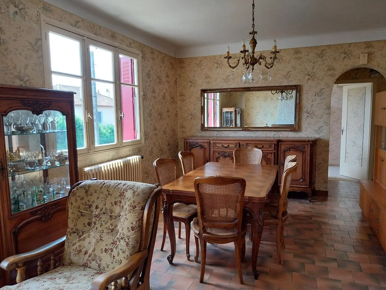 Belle maison familiale à Aureilhan avec 6 chambres et jardin arboré 