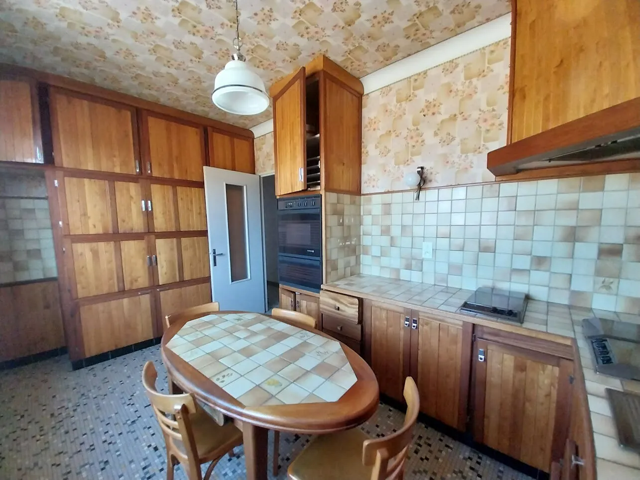 Belle maison familiale à Aureilhan avec 6 chambres et jardin arboré 