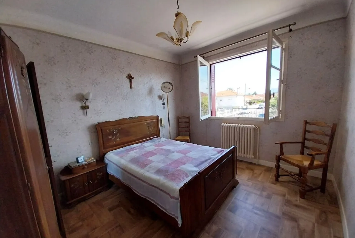 Belle maison familiale à Aureilhan avec 6 chambres et jardin arboré 