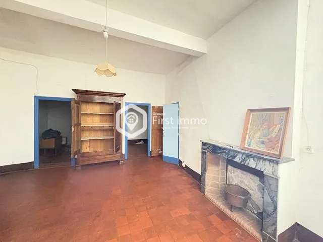Maison de village à rénovée à Estagel avec charme historique et grand potentiel 
