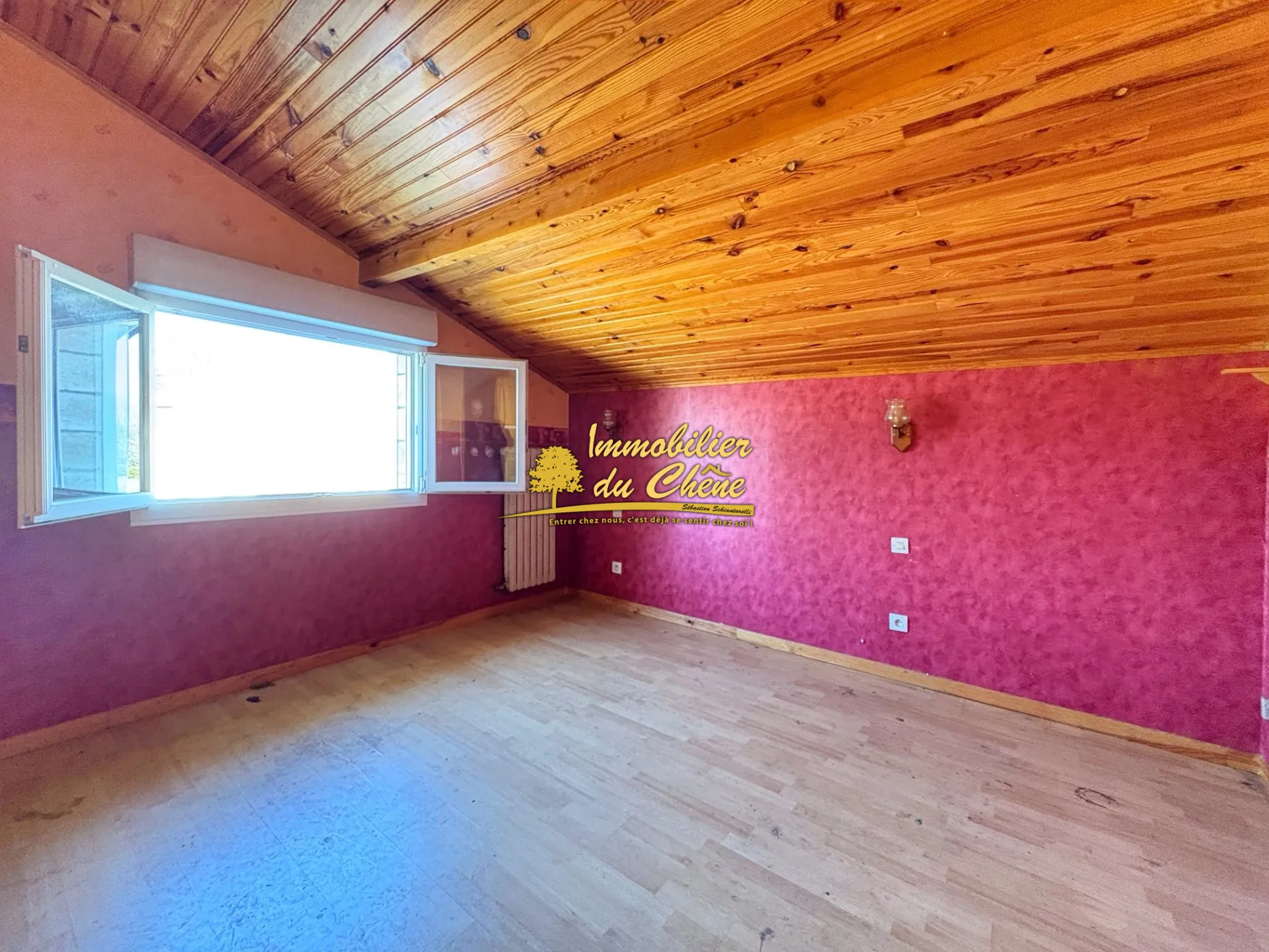 Maison lumineuse à Magny Vernois avec vue lac, 4 chambres et grands espaces 