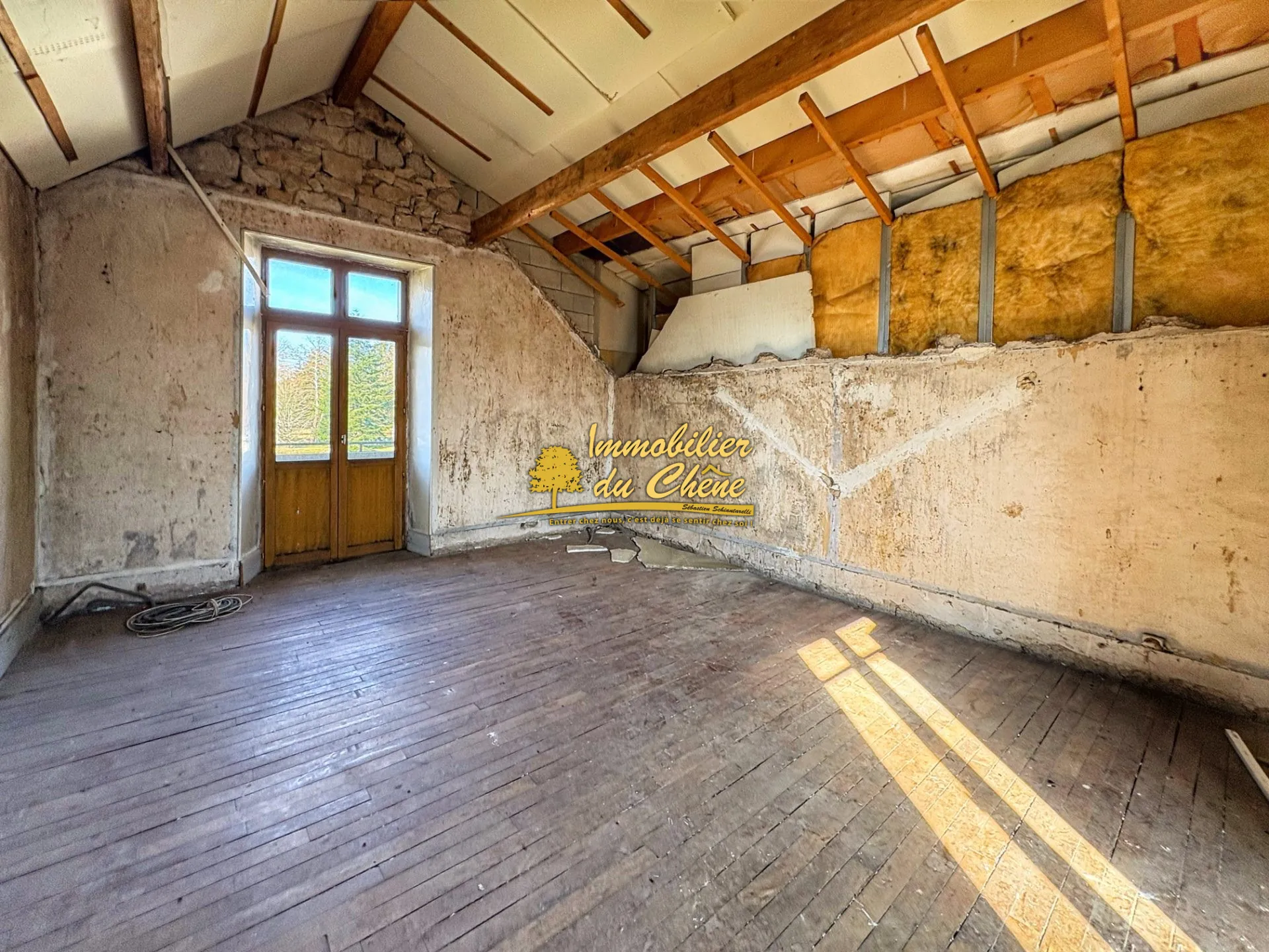 Maison lumineuse à Magny Vernois avec vue lac, 4 chambres et grands espaces 