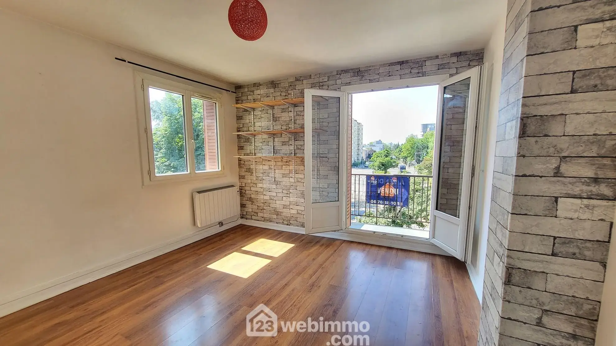 Achat appartement lumineux de 55 m² avec 2 balcons à Grenoble 