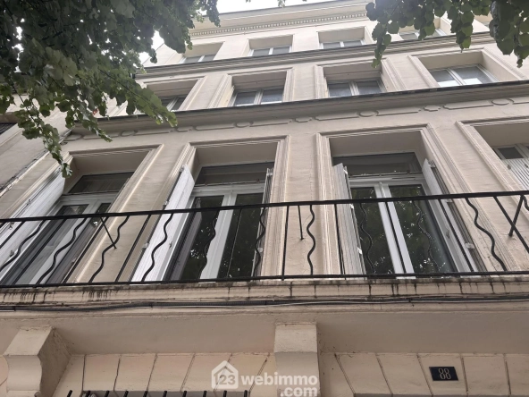 Lot de 2 studios meublés à vendre à Rouen Rive Droite, proximité gare