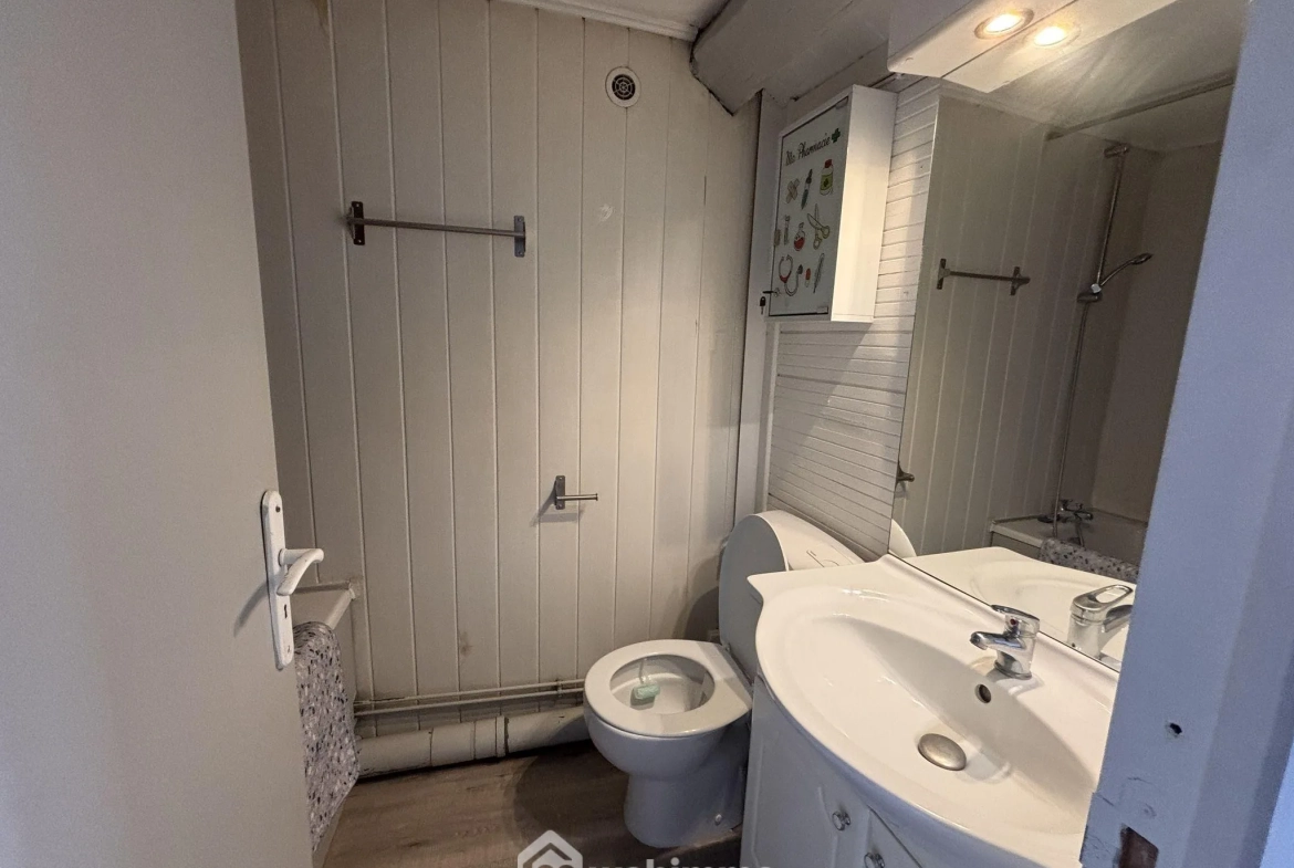 Lot de 2 studios meublés à vendre à Rouen Rive Droite, proximité gare 