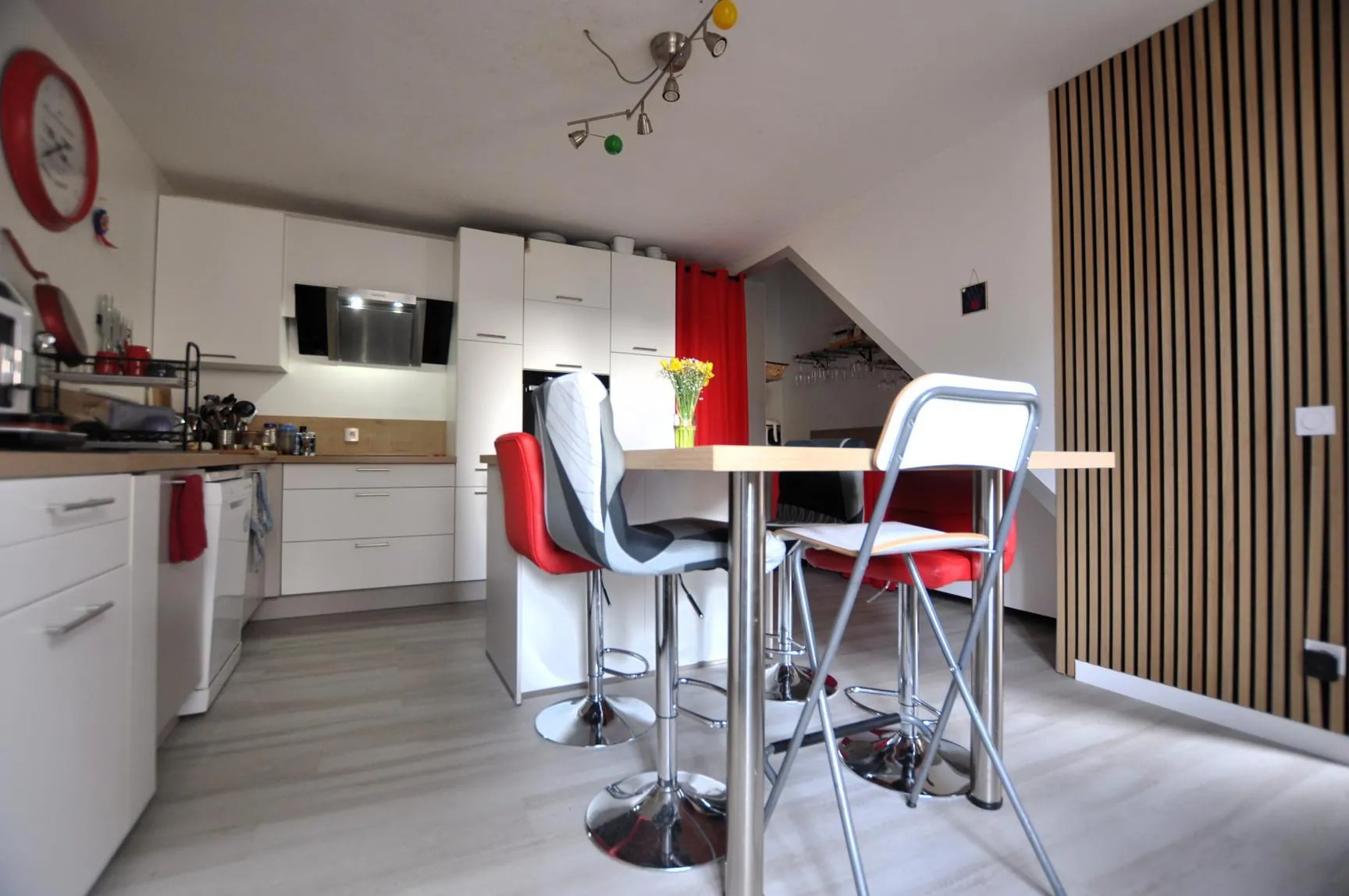 Maison à vendre à Lestiac-sur-Garonne avec 4 chambres, terrasse et garage 