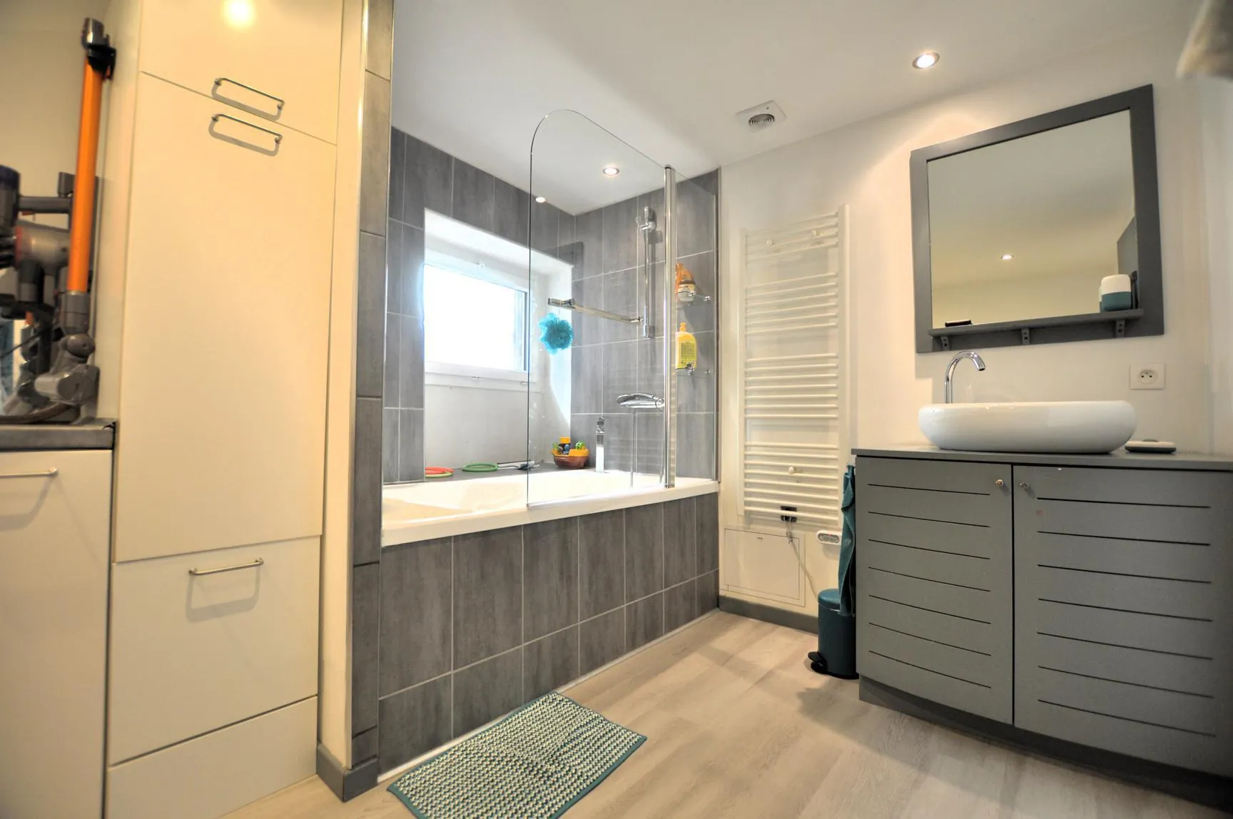 Maison à vendre à Lestiac-sur-Garonne avec 4 chambres, terrasse et garage 