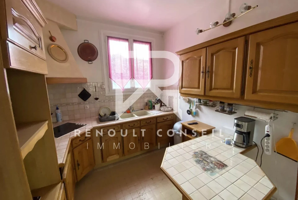Appartement T3 rénovable de 73 m² à Rouen, proche Place Voltaire 