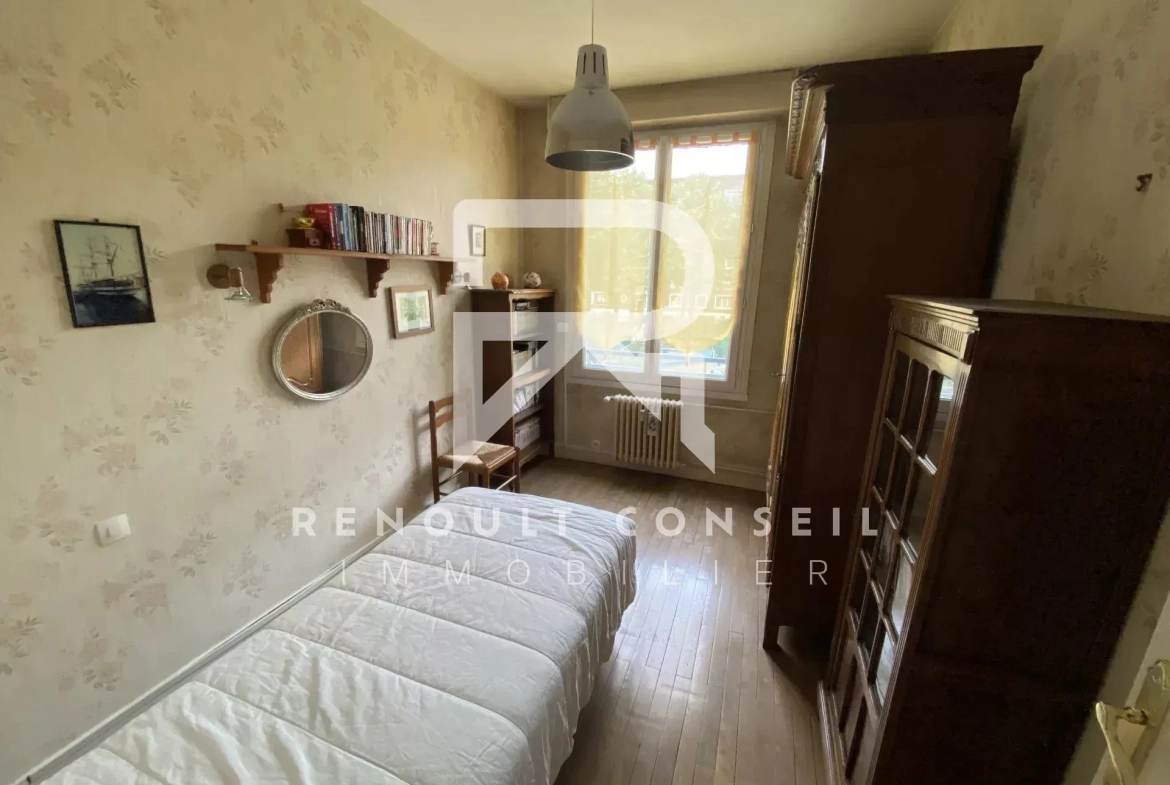 Appartement T3 rénovable de 73 m² à Rouen, proche Place Voltaire 