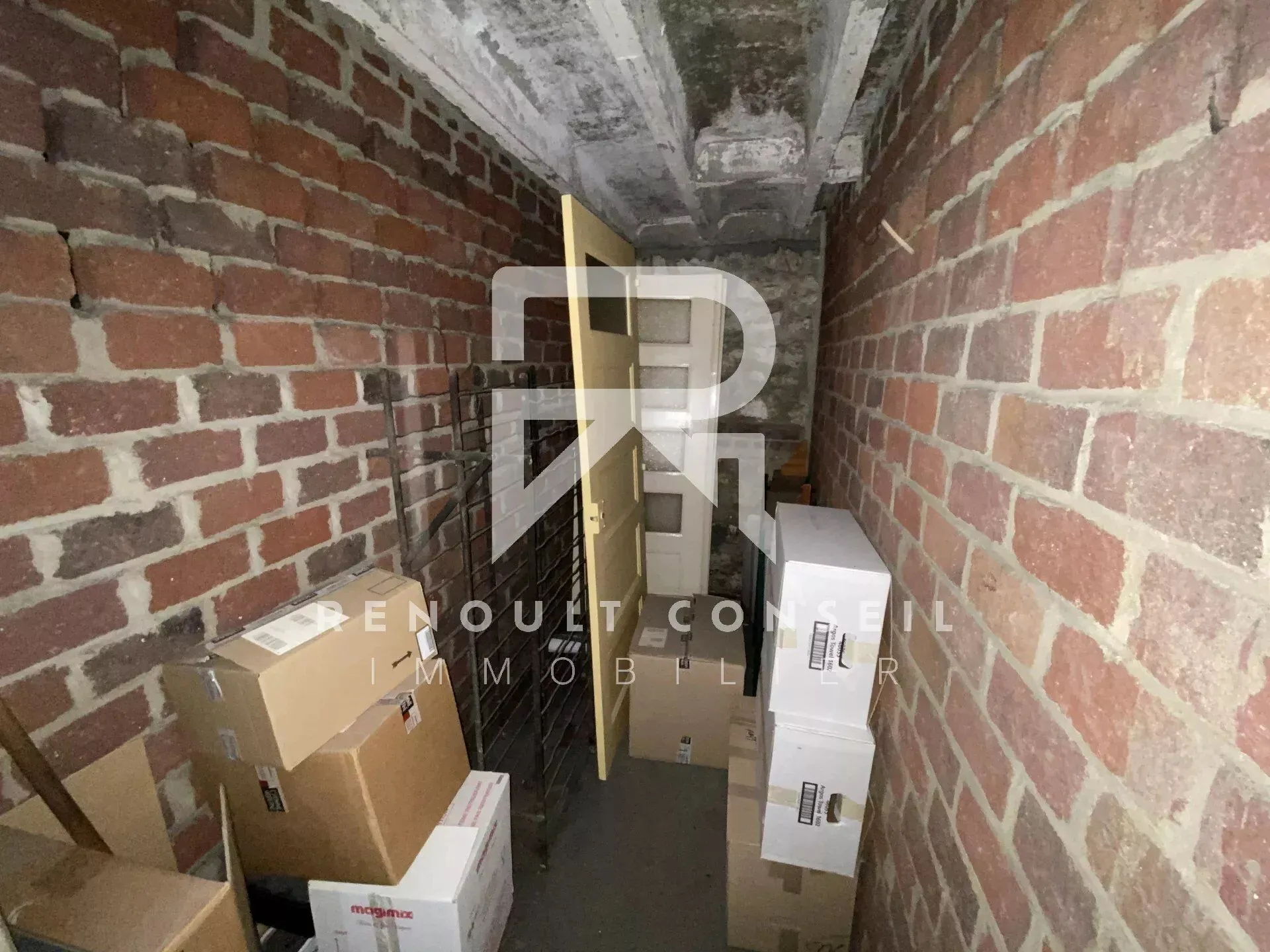 Appartement T3 rénovable de 73 m² à Rouen, proche Place Voltaire 