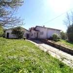 Maison de campagne à vendre près de Langon avec jardin et garage