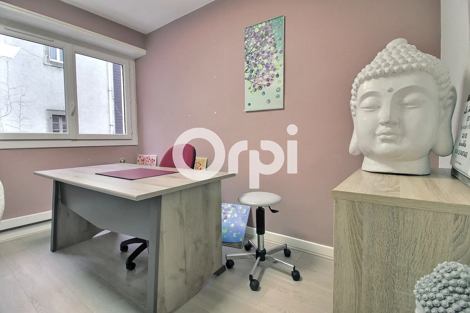 Spacieux appartement 5 pièces à vendre à Pau Centre-ville avec parking et cave 