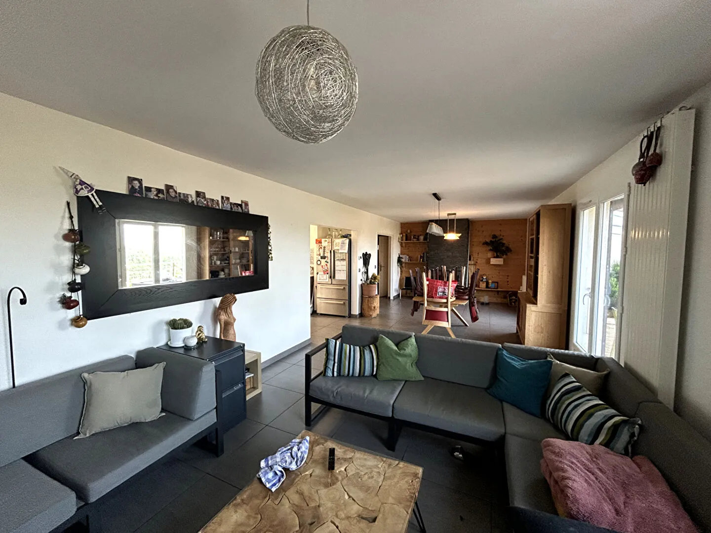 Maison mitoyenne de 147 m² avec terrain à Saint Genest Lerpt 