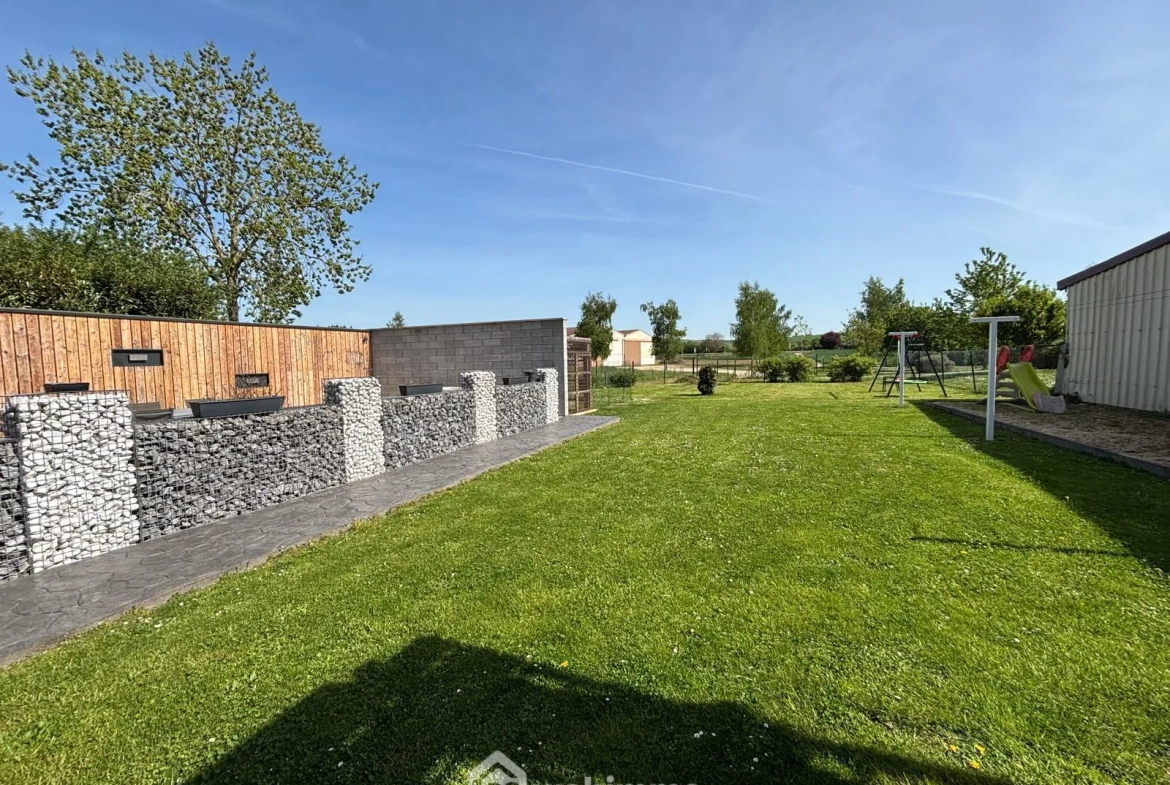Grande maison familiale rénovée à Vacherauville avec jardin et grange 