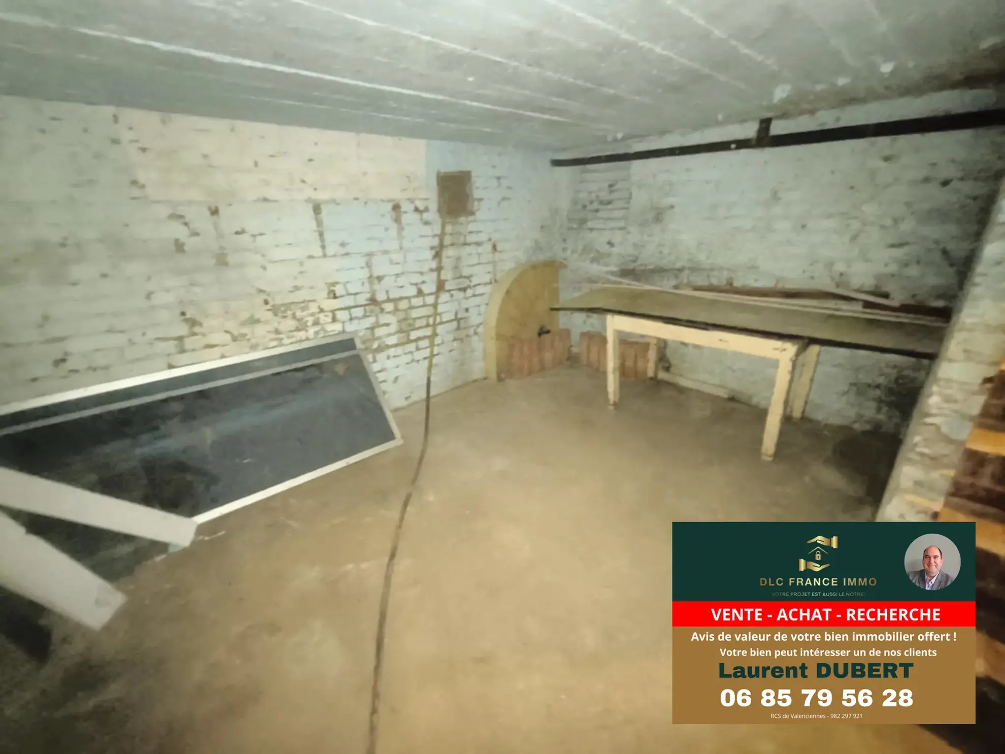 Maison de plain-pied à vendre à Aulnoye-Aymeries avec grand terrain 