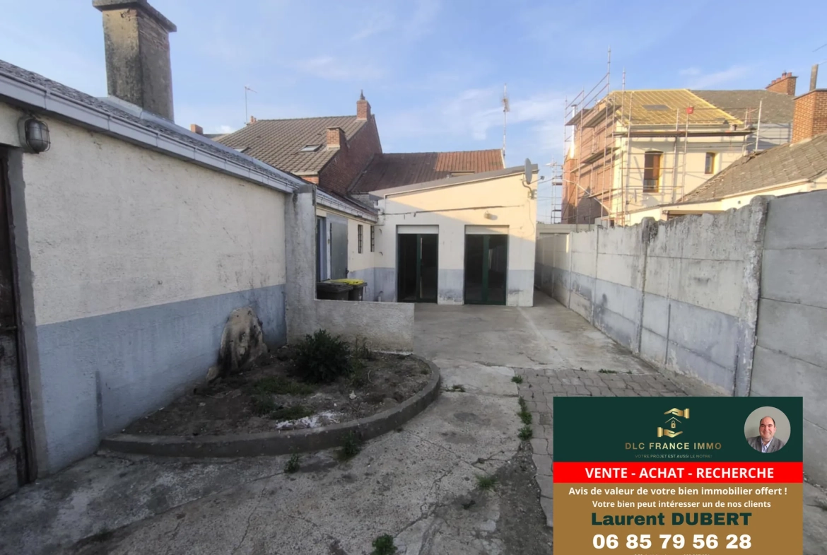 Maison de plain-pied à vendre à Aulnoye-Aymeries avec grand terrain 