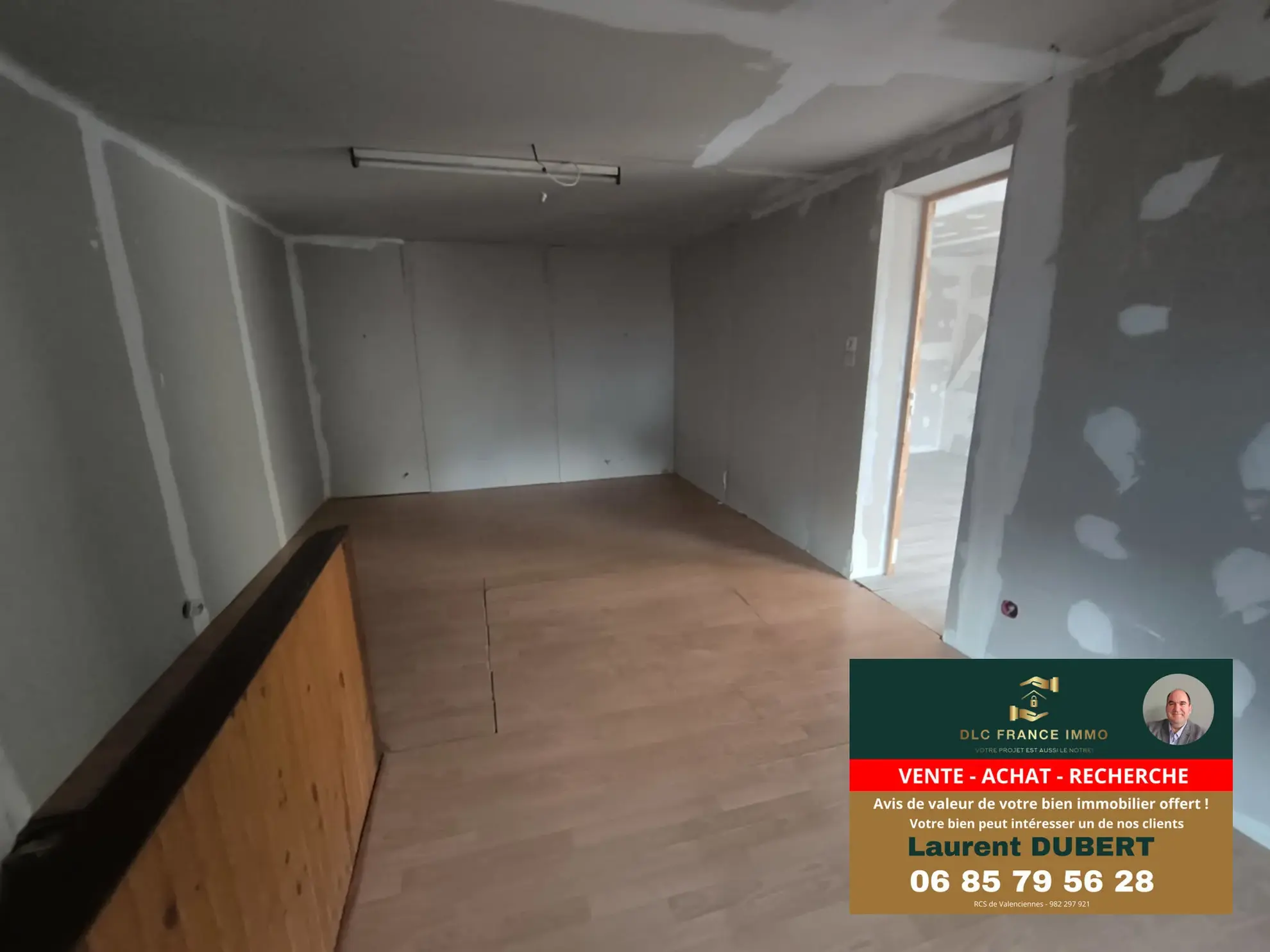 Maison de plain-pied à vendre à Aulnoye-Aymeries avec grand terrain 