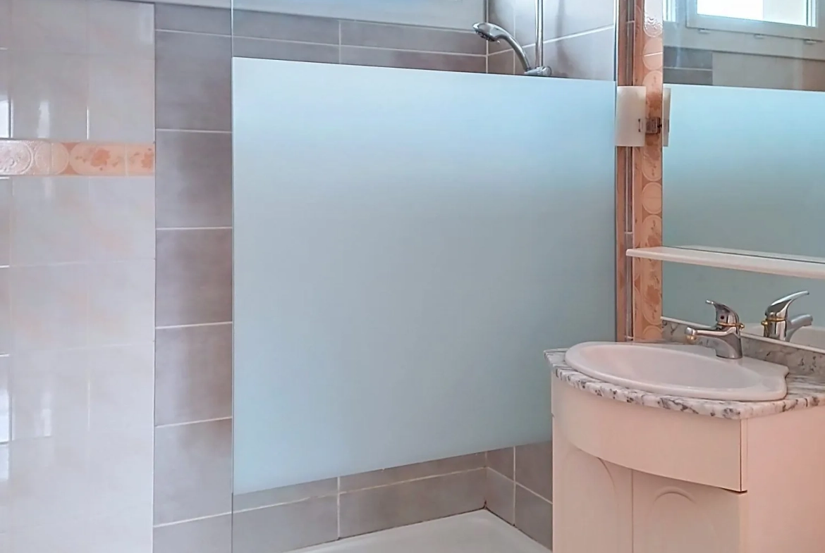 Maison T4 de 96m² avec jardin, garage à Saint Juéry – Idéal famille 