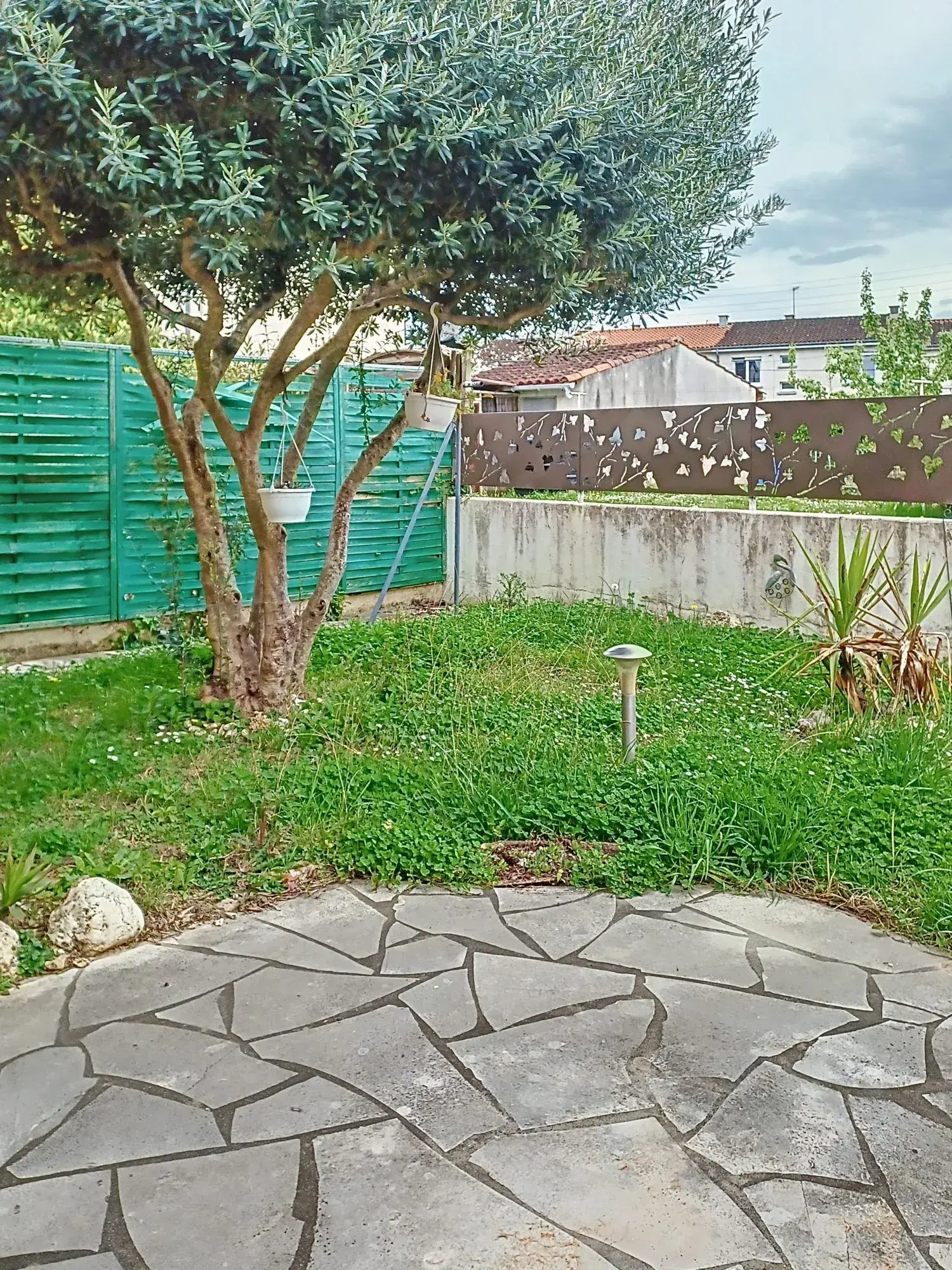 Maison T4 de 96m² avec jardin, garage à Saint Juéry – Idéal famille 
