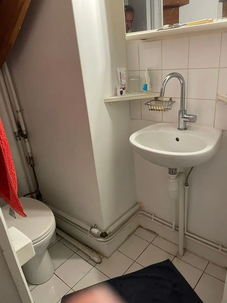 Local d'habitation à usage professionnel à Auteuil Paris 