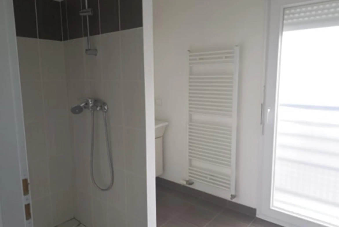 Appartement T3 à Épinal avec terrasse et parking – Idéal investissement ou résidence principale 