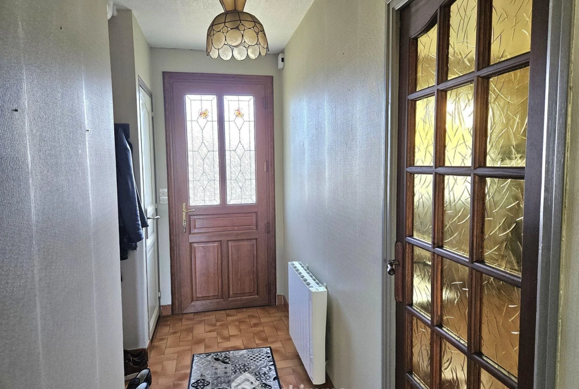 Maison à rénover de 105 m² à Treuzy-Levelay proche Nemours 