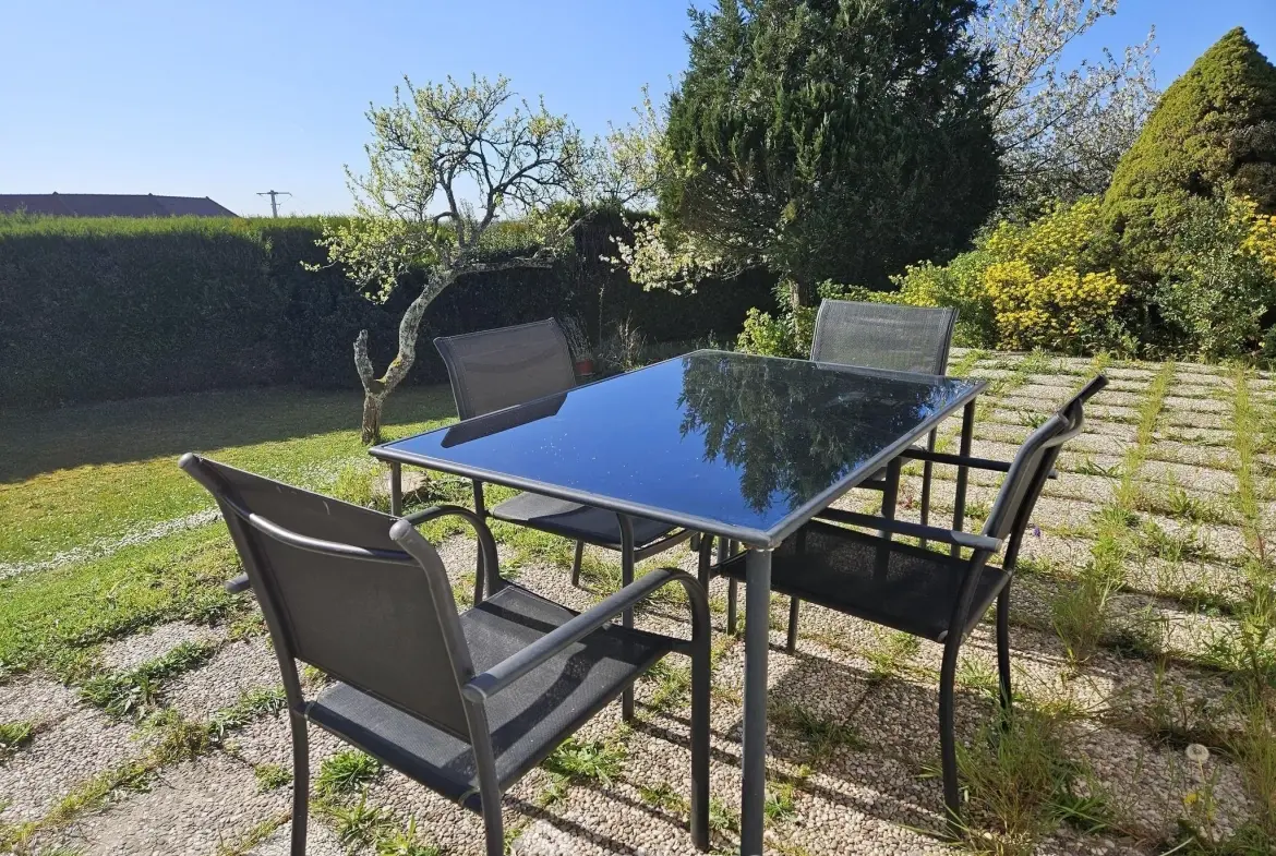 Maison à rénover de 105 m² à Treuzy-Levelay proche Nemours 