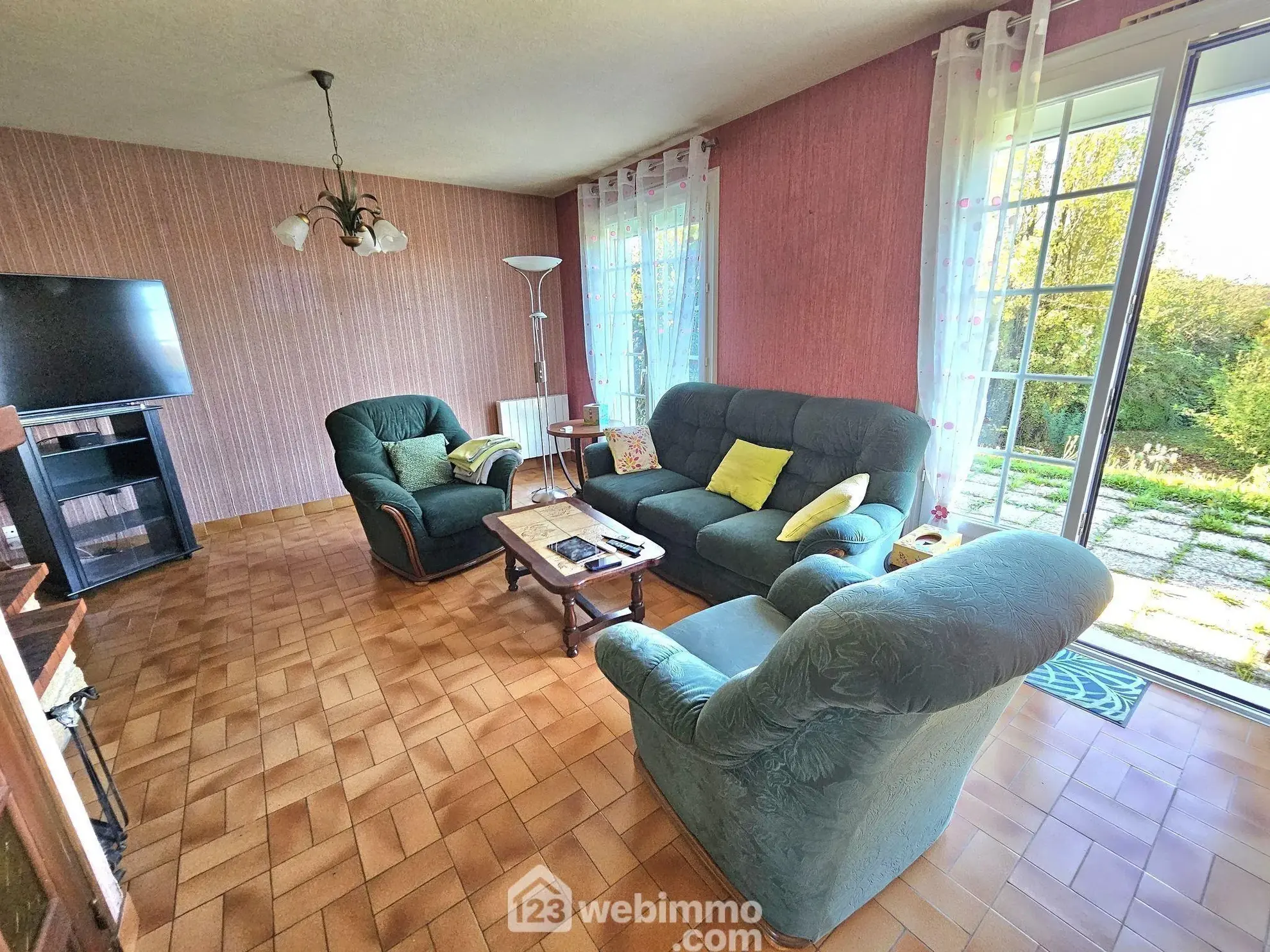 Belle maison à rénover de 105m² à Nemours dans un environnement paisible 