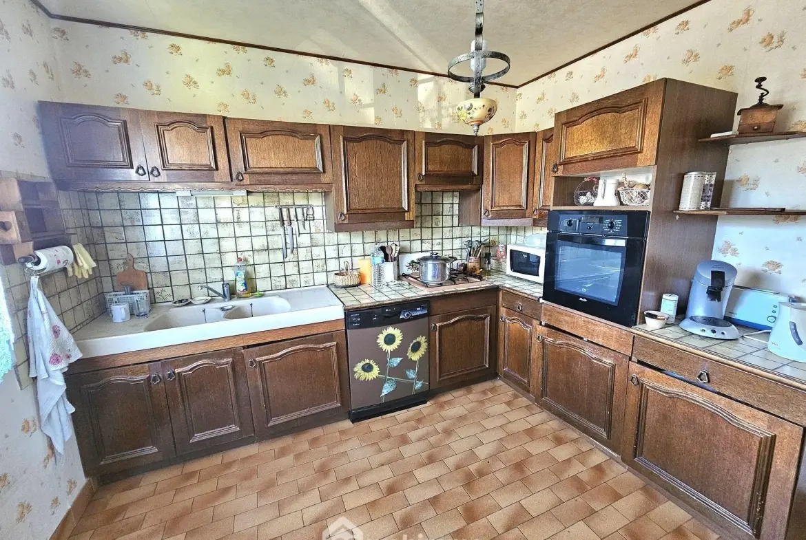 Belle maison à rénover de 105m² à Nemours dans un environnement paisible 