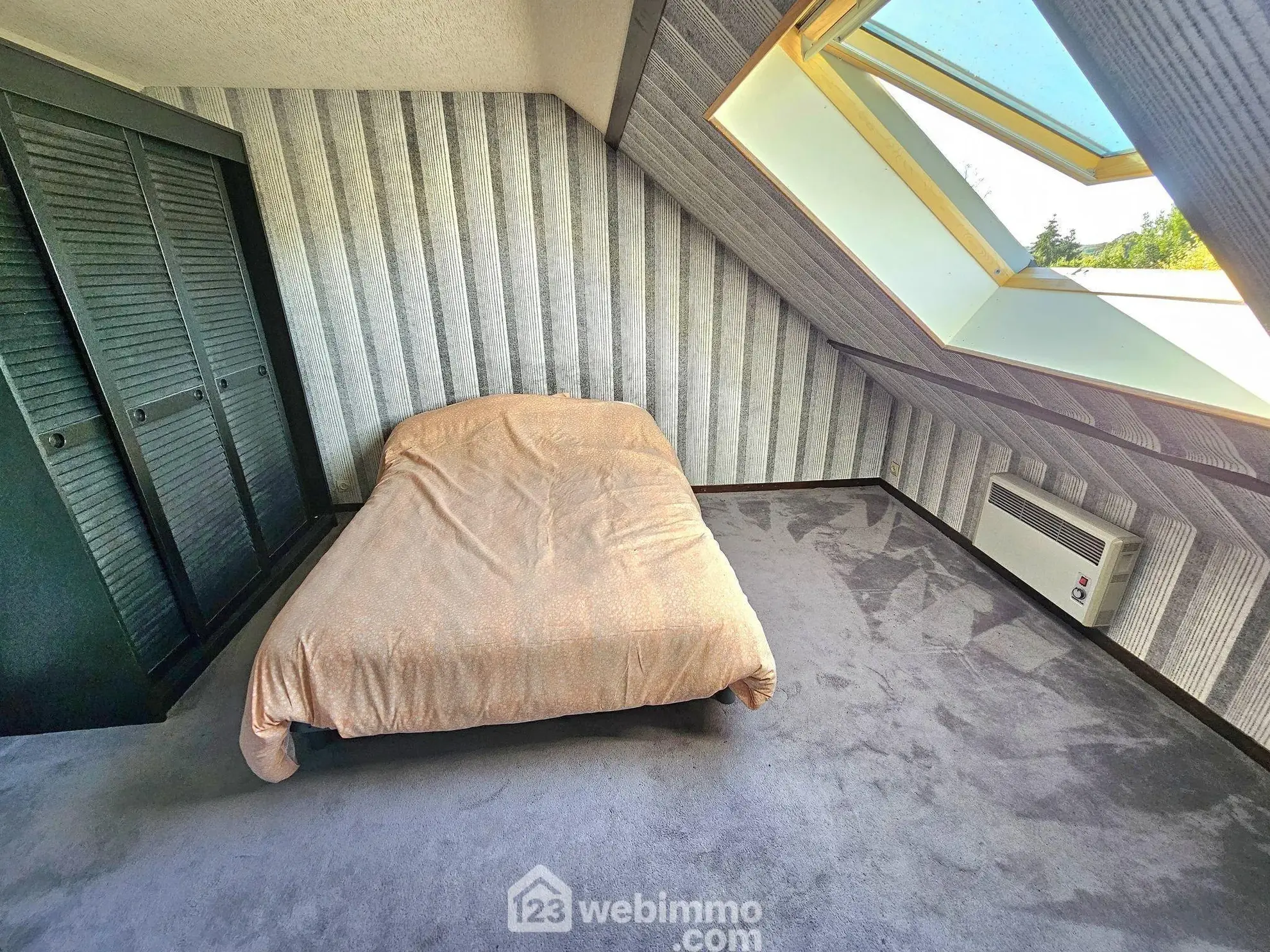 Belle maison à rénover de 105m² à Nemours dans un environnement paisible 