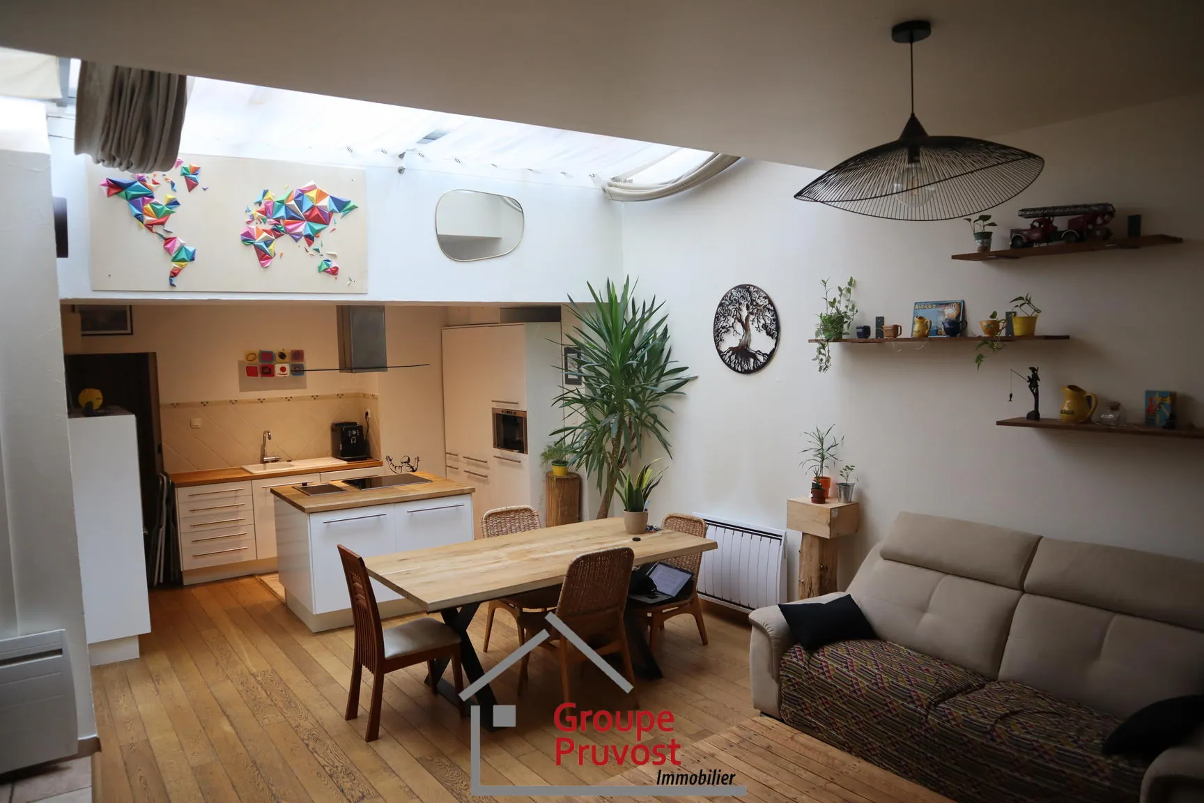 Grand Duplex de 60 m² dans le 7ème arrondissement de Lyon, proche métro 