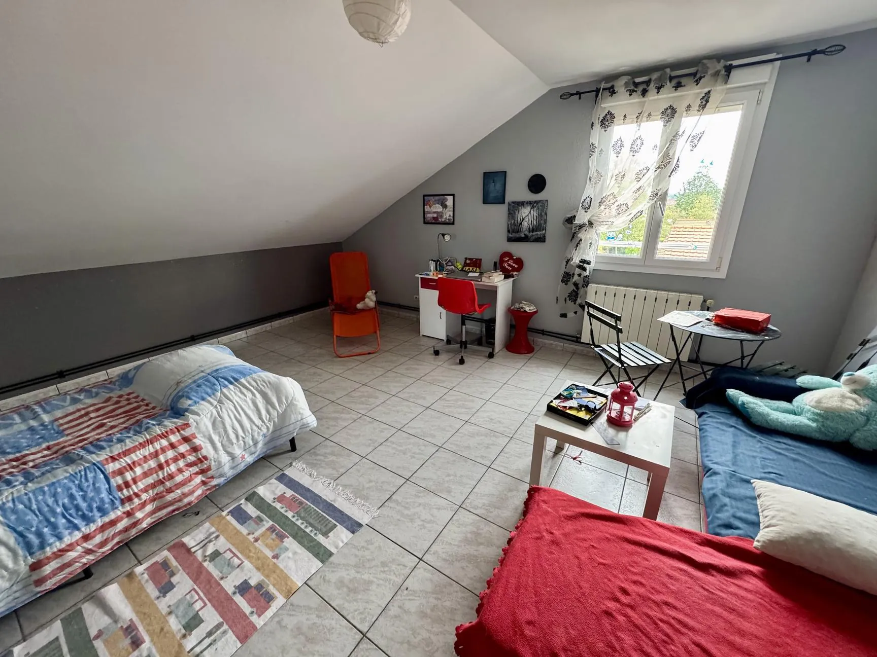 Grande maison familiale à Épinal de 198 m² avec terrain et parking 