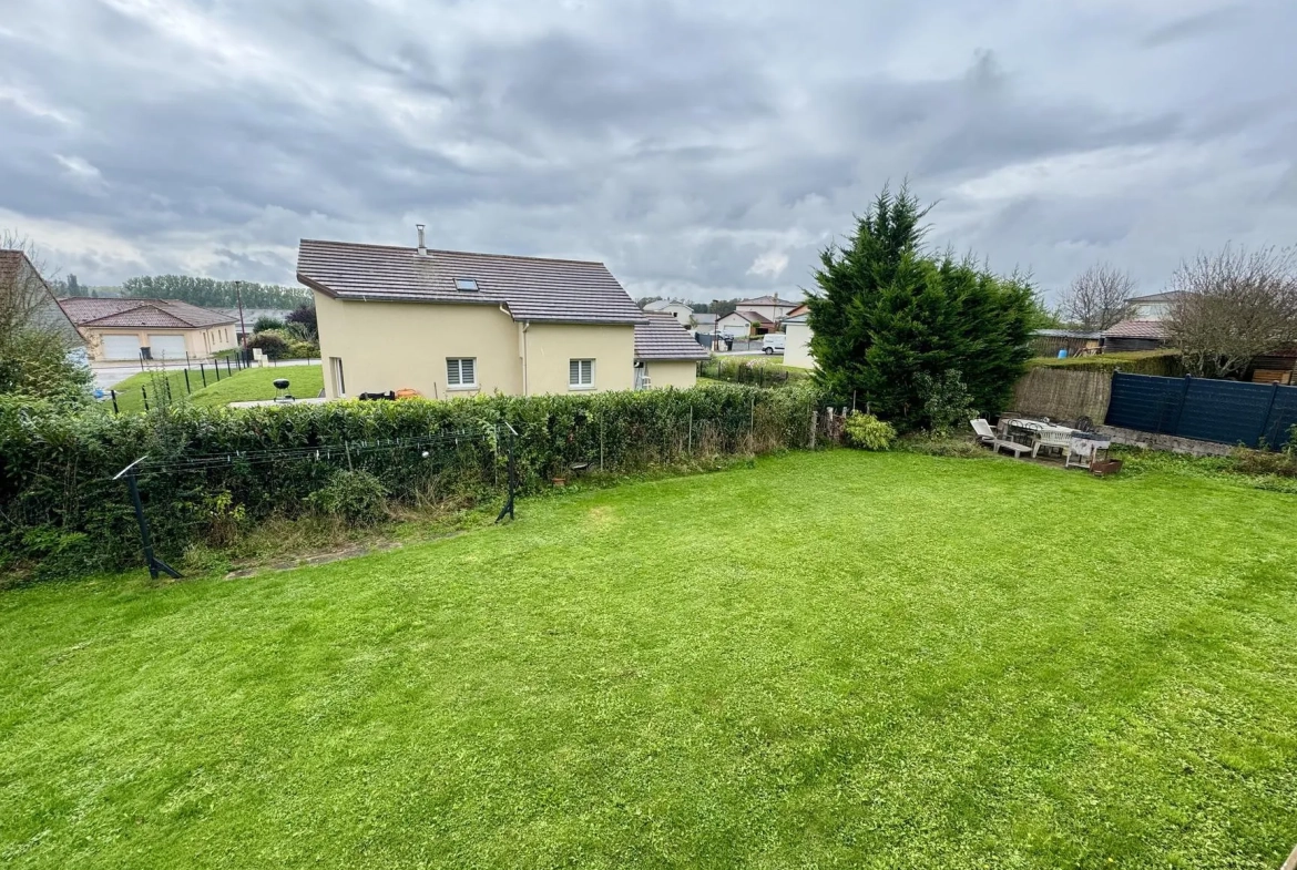 Grande maison familiale à Épinal de 198 m² avec terrain et parking 