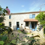 Grande maison en pierres avec deux habitations à Les Herbiers – 8 pièces, 4 chambres