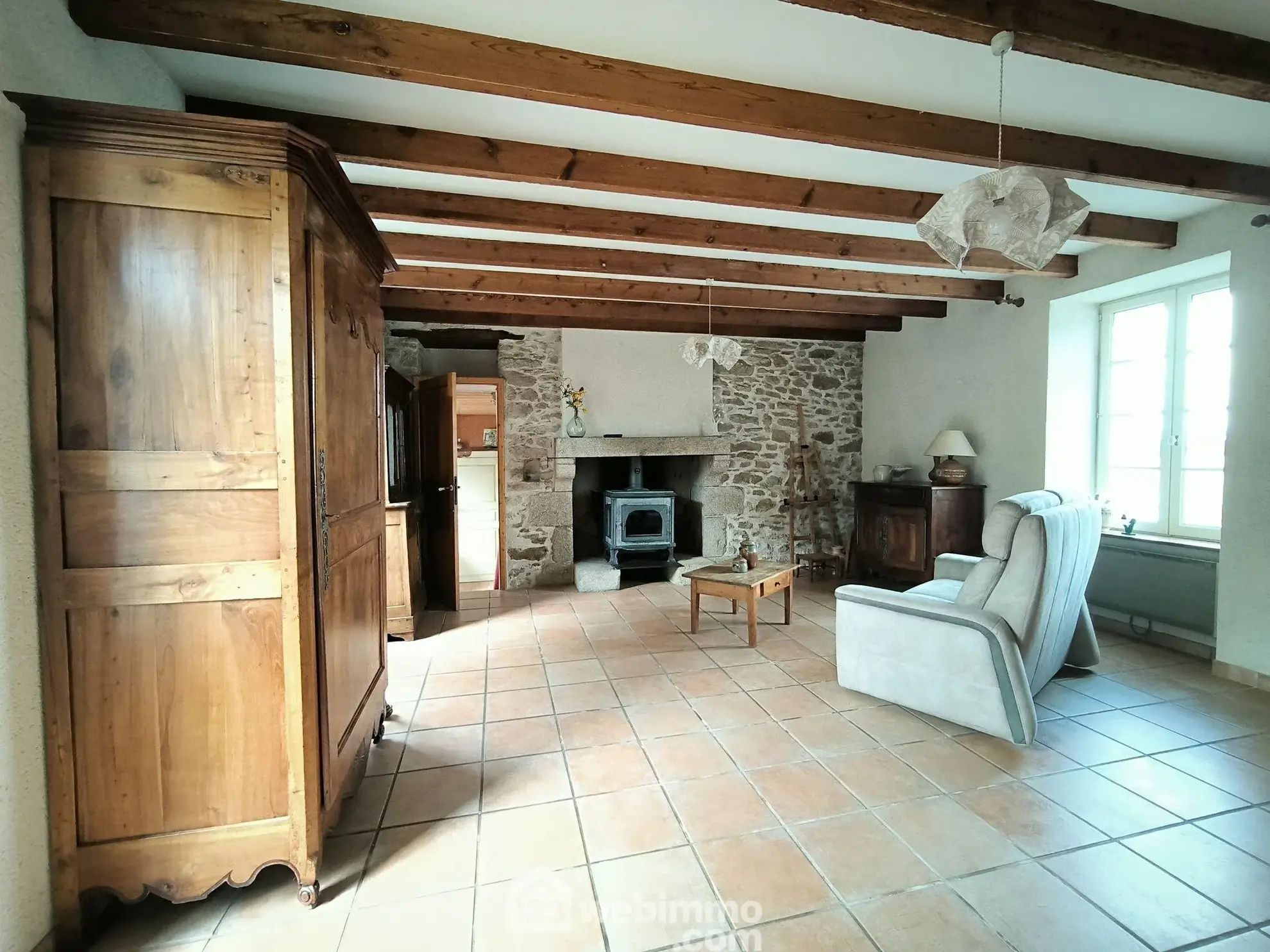 Grande maison en pierres avec deux habitations à Les Herbiers – 8 pièces, 4 chambres 