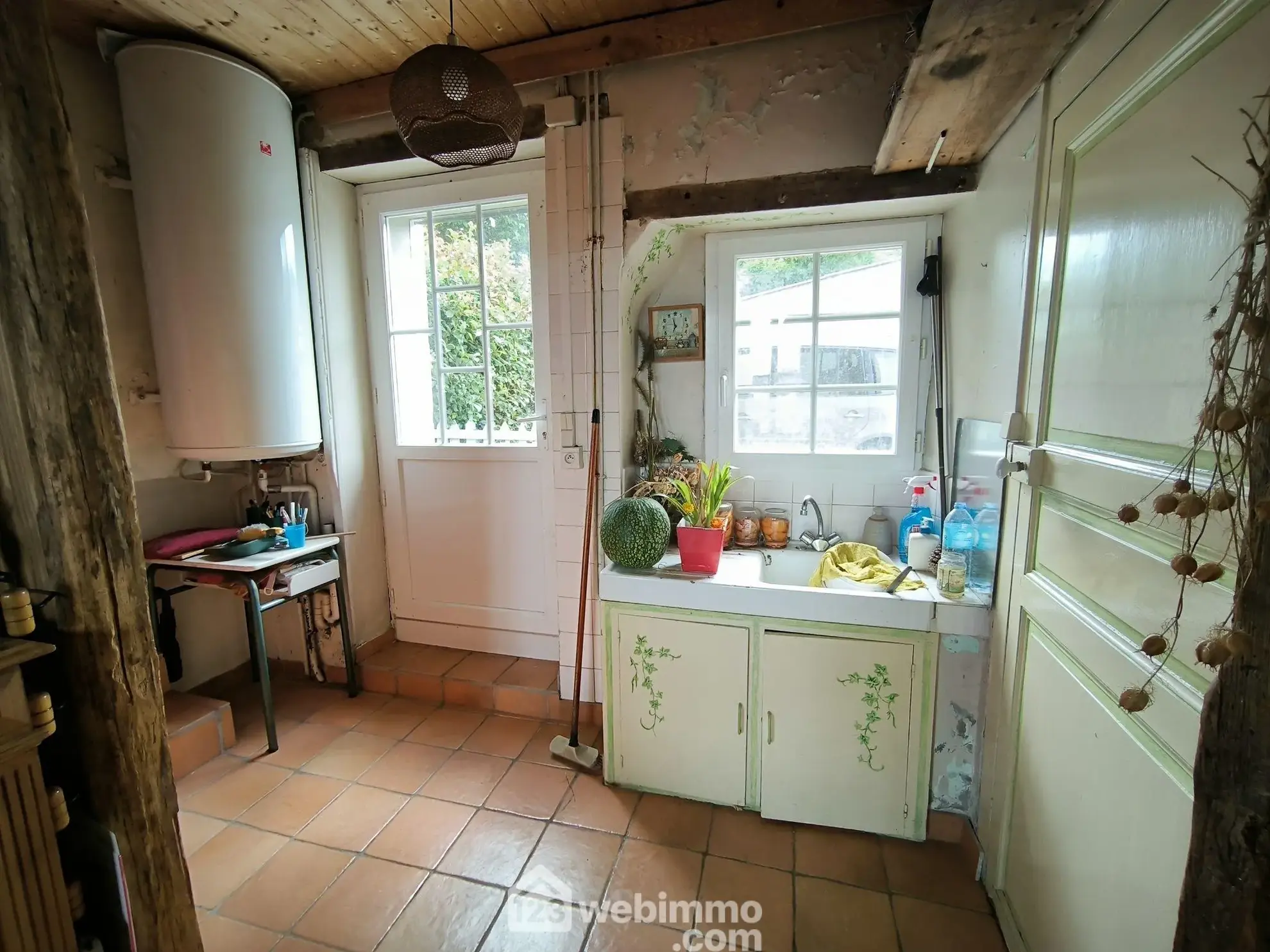 Grande maison en pierres avec deux habitations à Les Herbiers – 8 pièces, 4 chambres 