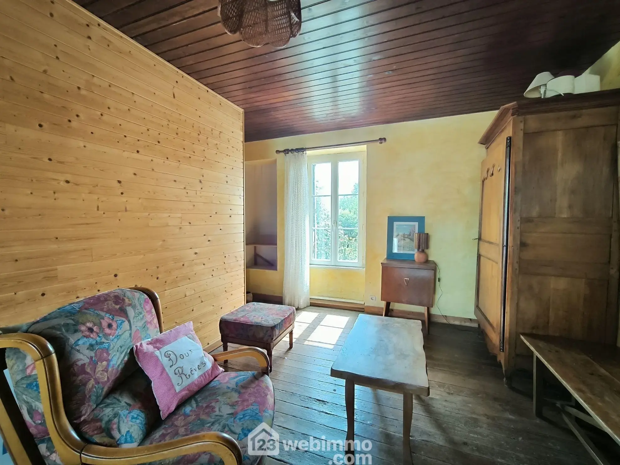 Grande maison en pierres avec deux habitations à Les Herbiers – 8 pièces, 4 chambres 